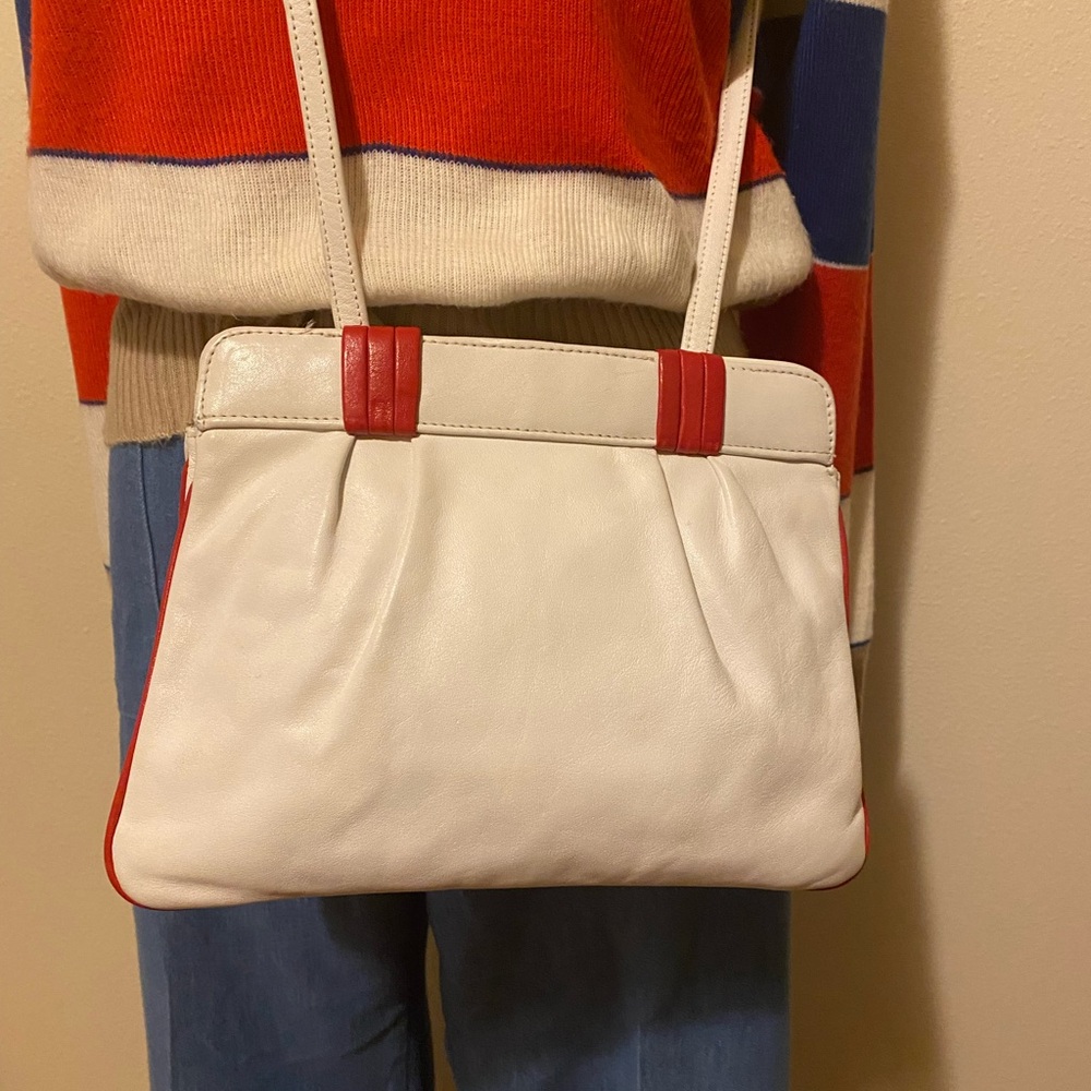 Brio Vintage  Elegant White and Red Women's Bag